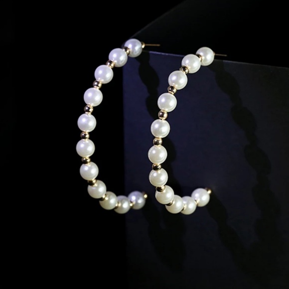 Pearl Hoop Earrings - Picture 3 of 6